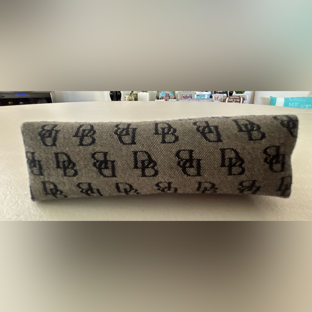 Dooney & Bourke | Monogram Canvas Coin Purse - Picture 3 of 7